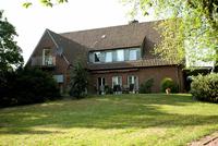 Villa von hinten